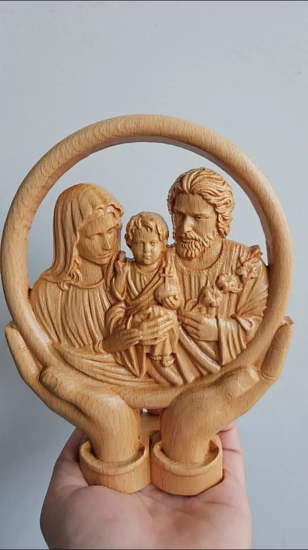 THE HOLY FAMILY WOODEN STATUE