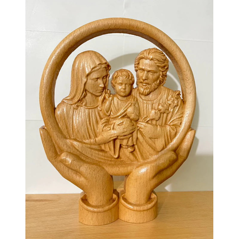 THE HOLY FAMILY WOODEN STATUE