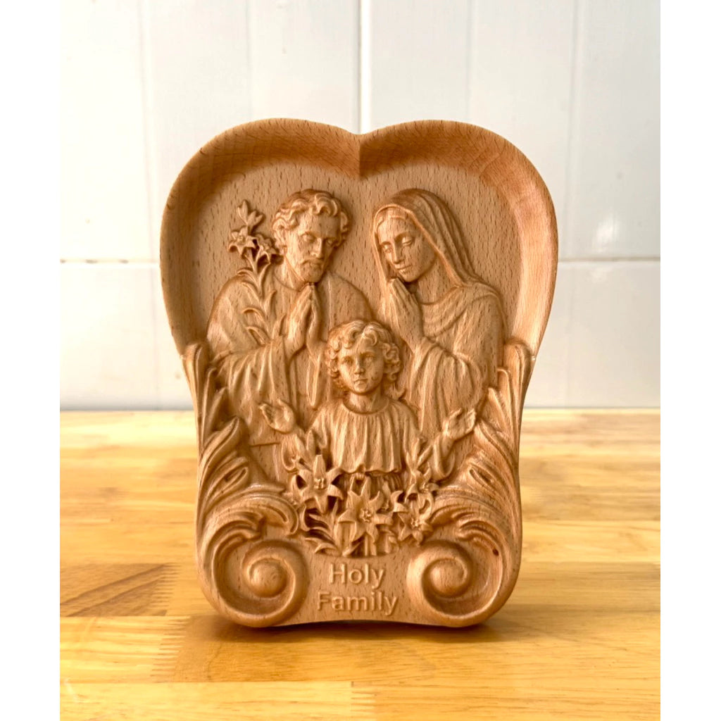 THE HOLY FAMILY WOOD CARVING PLAQUE