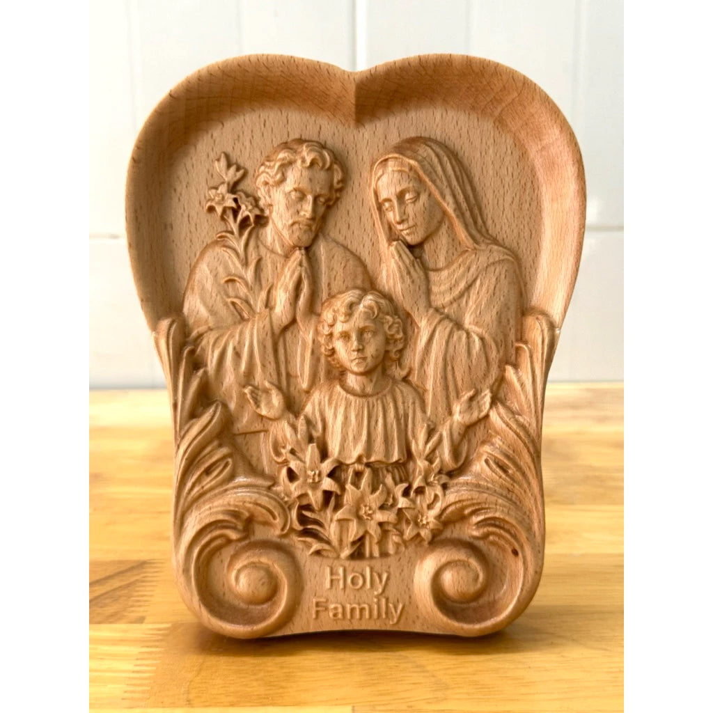 THE HOLY FAMILY WOOD CARVING PLAQUE