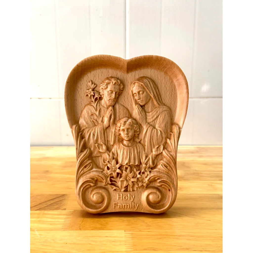 THE HOLY FAMILY WOOD CARVING PLAQUE