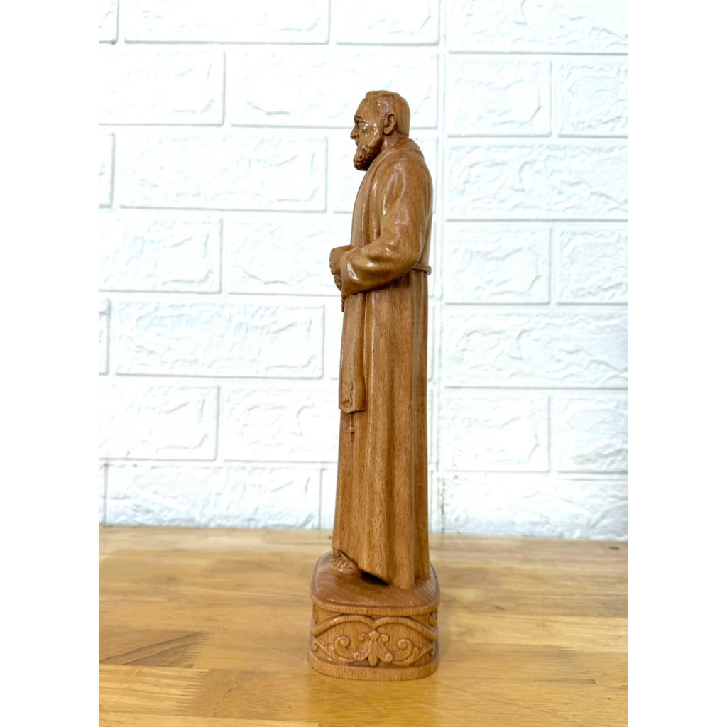 St. Padre Pio Wooden Statue – Hand-Carved Catholic Sculpture in European Beech Wood